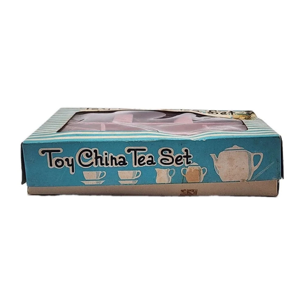 Vintage 1960s Childs Mini China Tea Set Complete Girl w Dog Print Original Box - Picture 10 of 10
